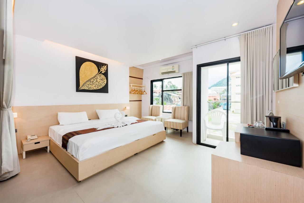 My Hotel Phuket Patong Bagian luar foto