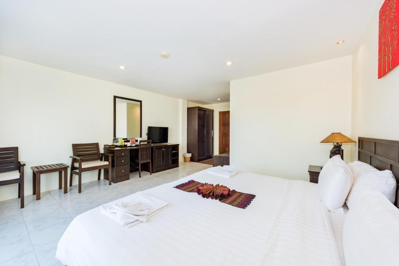 My Hotel Phuket Patong Bagian luar foto