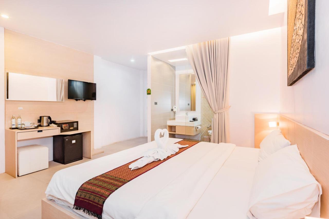 My Hotel Phuket Patong Bagian luar foto